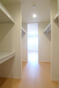 ザッハトルテ 205号-5