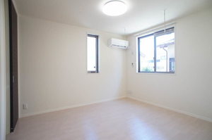 コージー　プレイス 101号-4