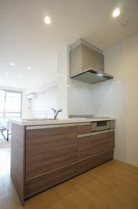 ハイダウエイ ウエスト 102号-2