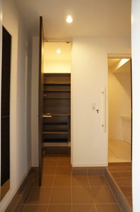 アーバンライフ 103号-2