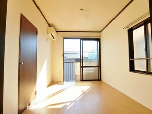 ファミール栄 203号-3