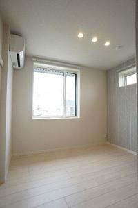 グランドゥールＫＡＺＵ 301号-6