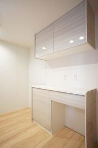 シャーメゾン北上尾 102号-4