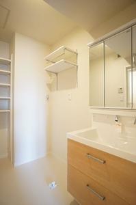 メープルガーデン 202号-10