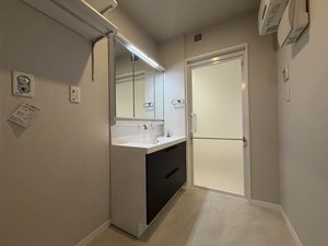 リリー シャルマン 203号-8