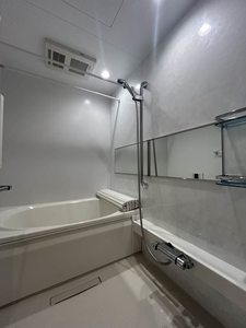 リリー シャルマン 305号-7