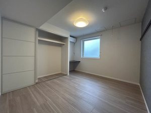 リリー シャルマン 305号-9