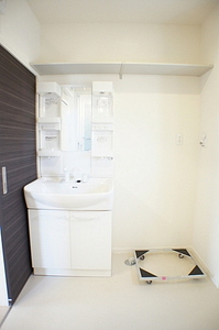 マーシーズ　アベニューＤ 202号-9