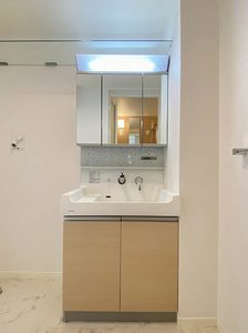 グラヴィア 301号-9