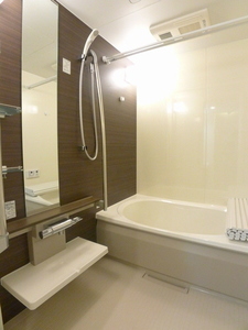 グラヴィア 302号-3