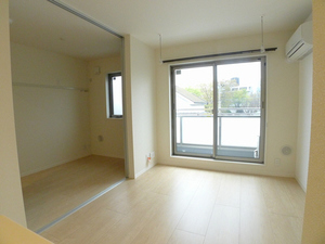 グラヴィア 303号-3