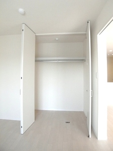 グラン・レジデンス 302号-7