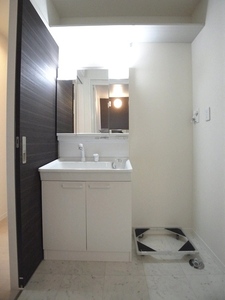 グラン・レジデンス 302号-8