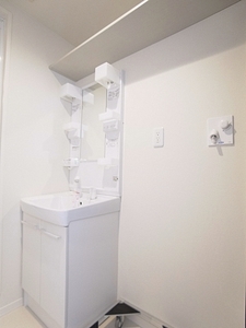 ムーン　ダスト 301号-8