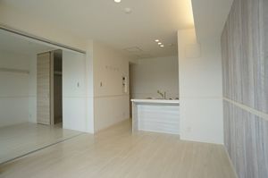 スぺリアージュ　Ⅲ 302号-4