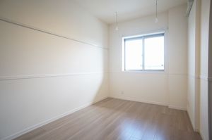 アズール 302号-6