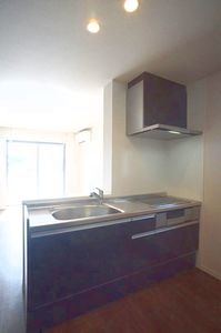 セレッソ　マーレ 302号-3