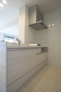 ソレイユヴィラ 202号-4