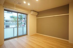 コティ航空公園 101号-2