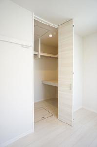 カローレ 102号-7