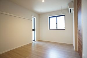 カローレ 105号-6