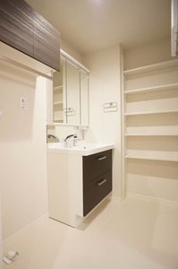 レオナ雅 203号-8