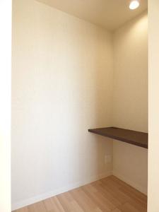 コリーナ・ヴェルデ 102号-6