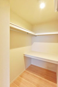 シャーメゾン　時間の翼 302号-7