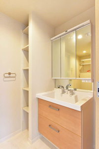 シャーメゾン　時間の翼 302号-9