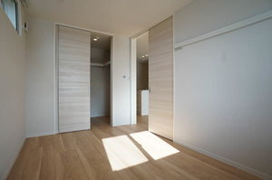 ラ・ヴィ 303号-5