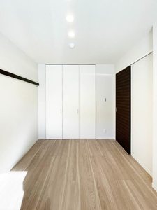 アムール　アドニス 202号-6