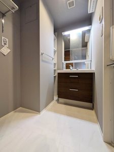 シャーメゾンコミノス 305号-6