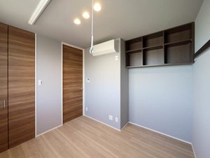 シャーメゾンコミノス 305号-8