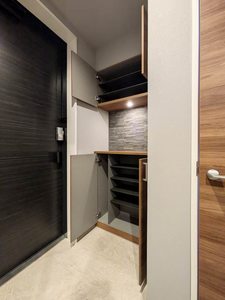 シャーメゾンコミノス 305号-11