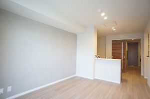 グランドール　ジ　モント 202号-3