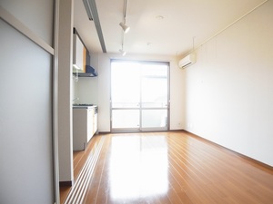 アスティオンＭ 203号-3