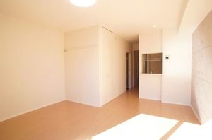 メゾン・ド・クレマティス 102号-2