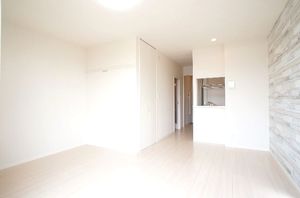 メゾン・ド・クレマティス 203号-2