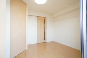 シャーメゾンMO B 303号-3