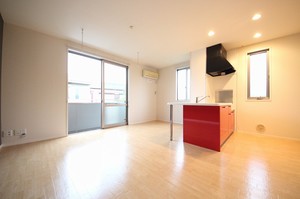 ファミーユ A 201号-4