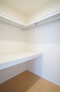 グリーン・ウッド 202号-4