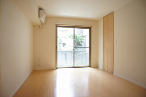 ベルーガ 106号-2