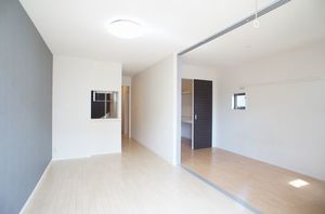 グラディーナ 103号-2