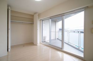 リヴォーレ中田 302号-4