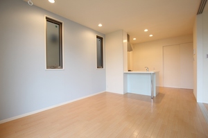 イーストコート 102号-4