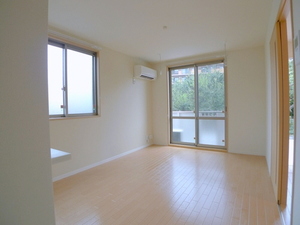 ラフィーネ 103号-3