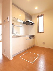 Ｃｏｍｆｏｒｔ 103号-3