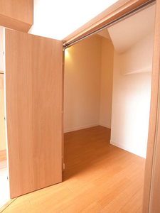 Ｃｏｍｆｏｒｔ 103号-9
