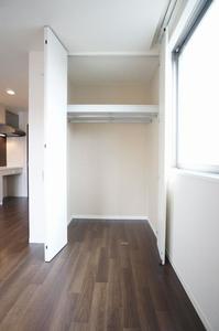 ベーネ アジェンテ Ⅱ 301号-3