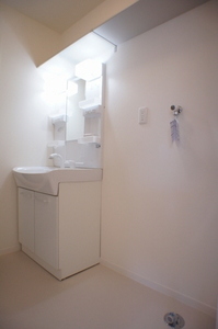 シャーメゾン本郷 202号-9